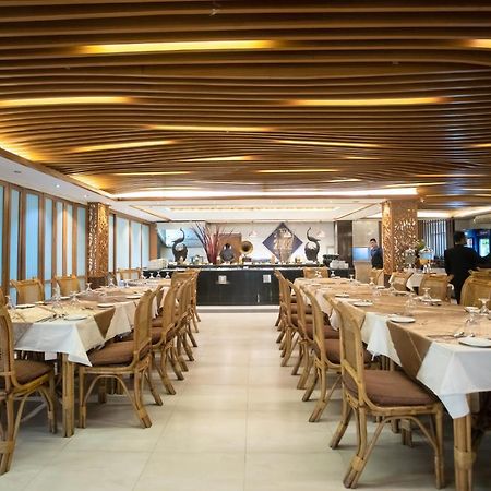 Jatra Hotel Grand Royal Dhaka Exterior foto