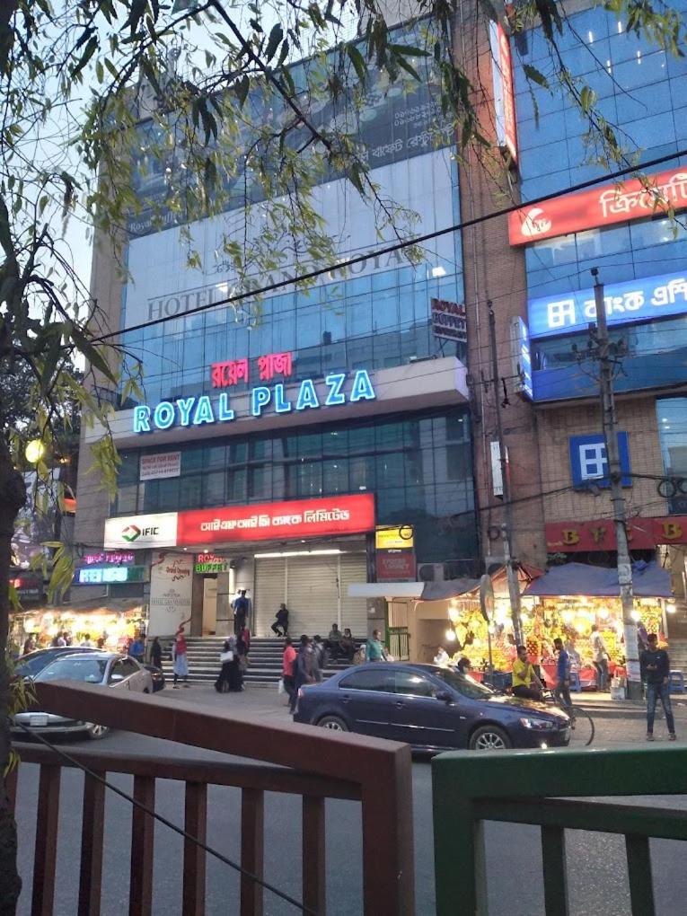 Jatra Hotel Grand Royal Dhaka Exterior foto